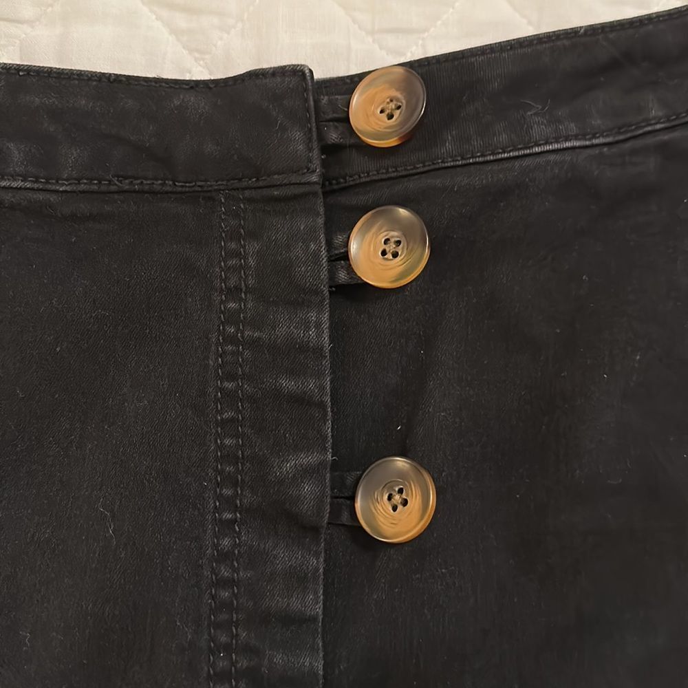 NWOT Free People Little Daisies Black Button-Front Mini Skirt Size 8 - Picture 6 of 12